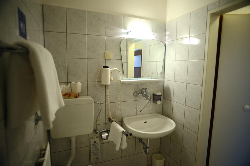 Hotel Marienhof Duesseldorf 诺伊斯 外观 照片