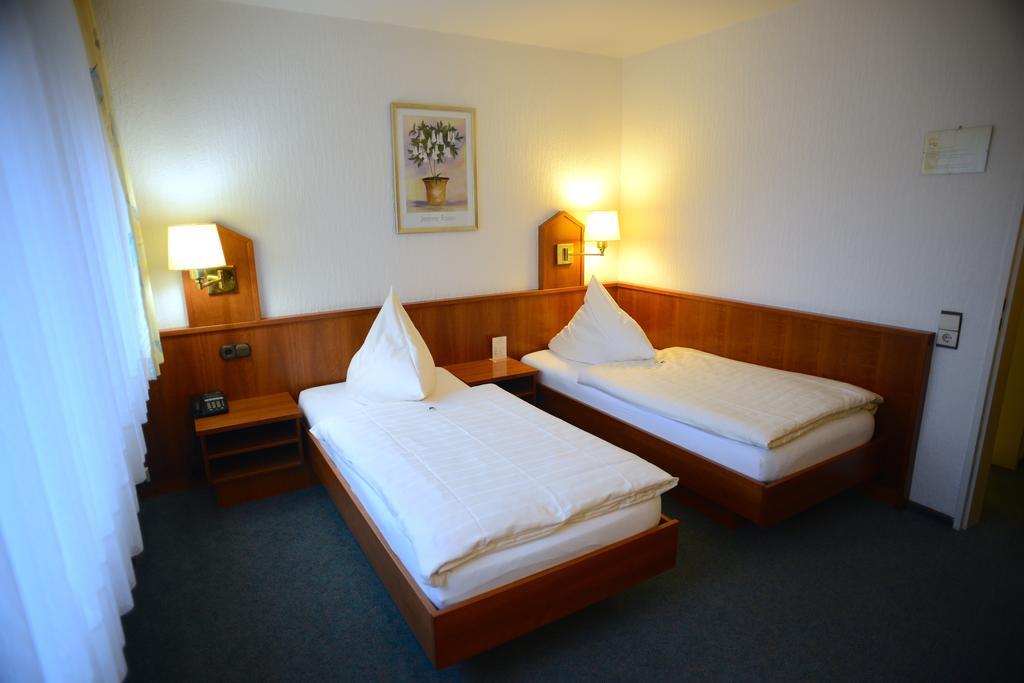 Hotel Marienhof Duesseldorf 诺伊斯 外观 照片